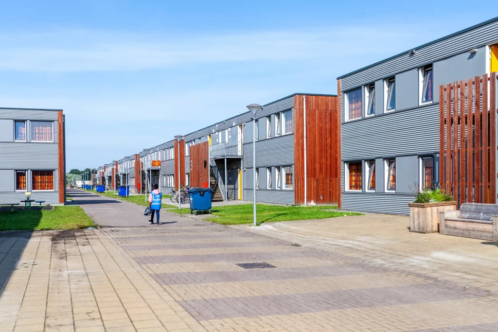 Migratie en criminaliteit in Nederland – Asielzoekerscentrum Ter Apel.